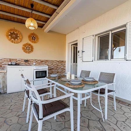Aperanto Galazio Apartment Archangelos  Zewnętrze zdjęcie