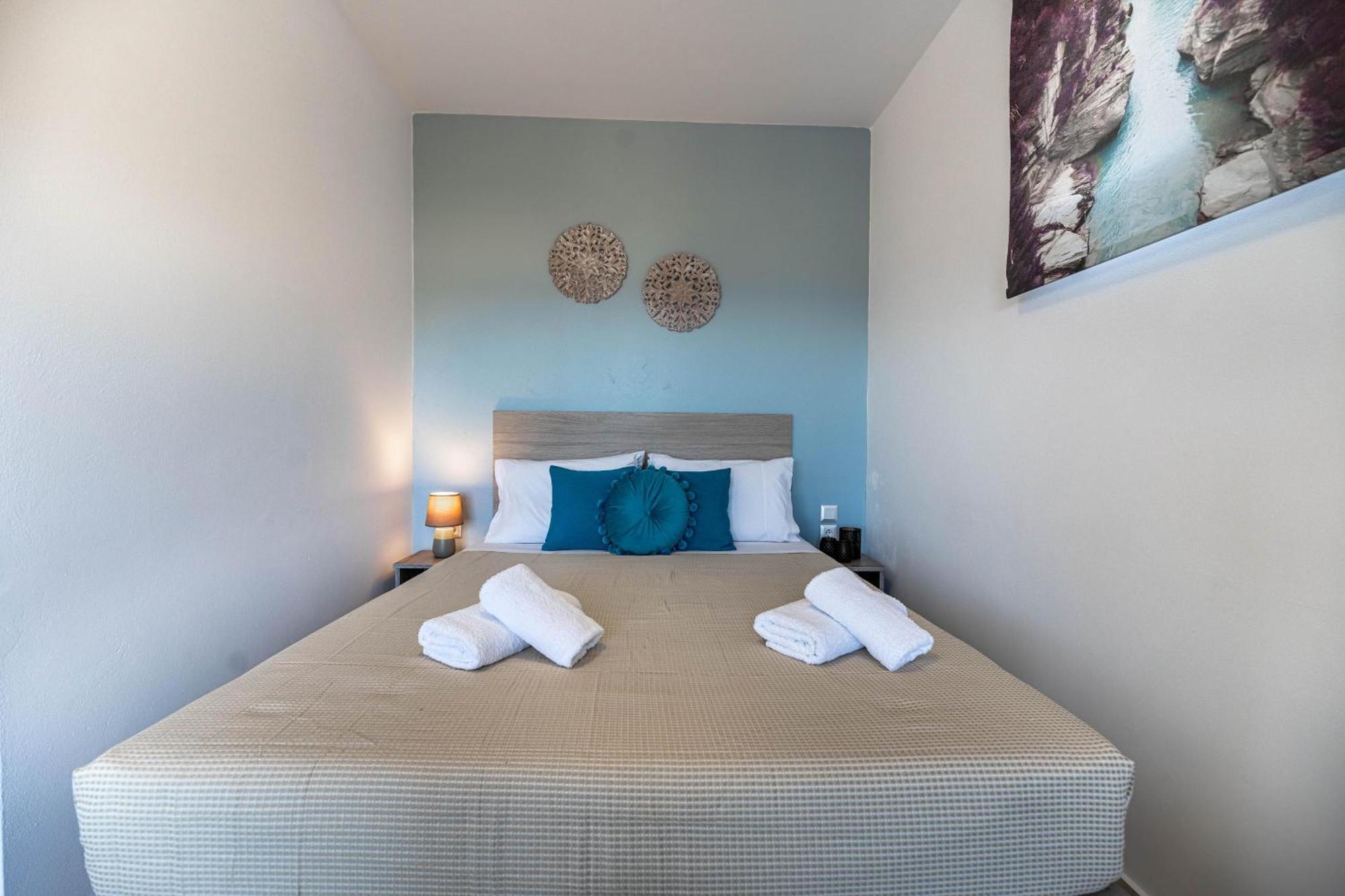 Aperanto Galazio Apartment Archangelos  Zewnętrze zdjęcie