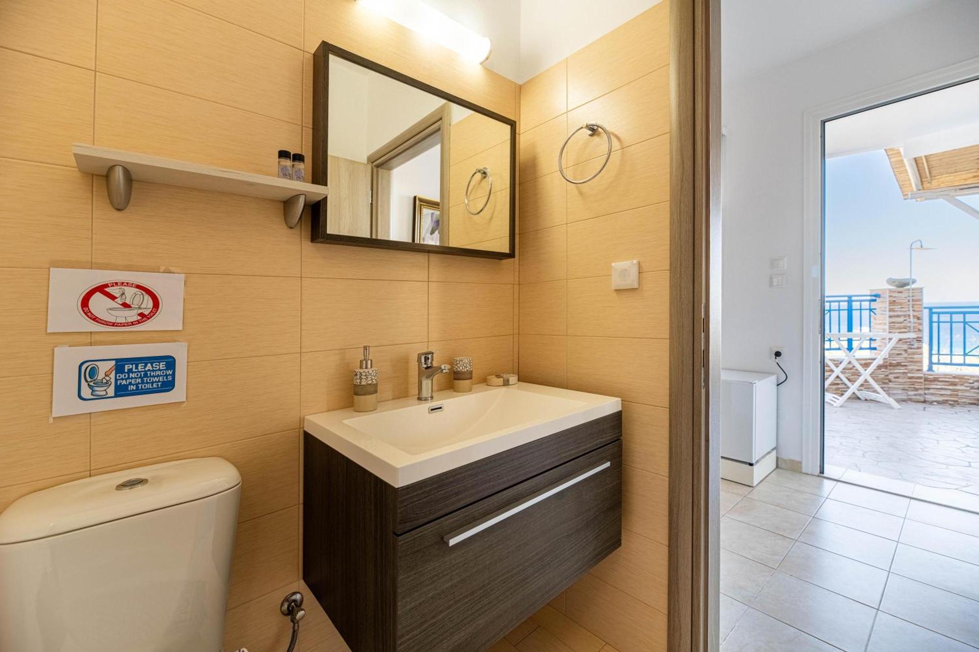 Aperanto Galazio Apartment Archangelos  Zewnętrze zdjęcie