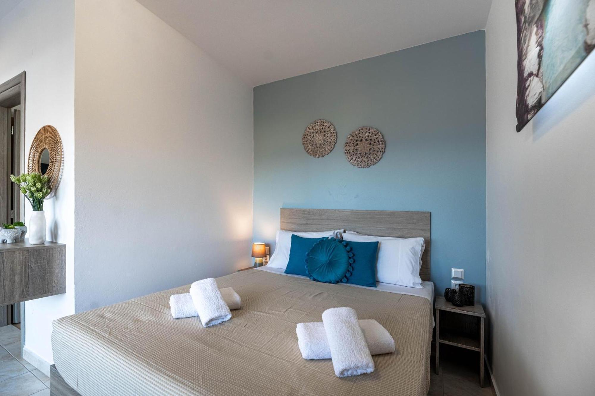 Aperanto Galazio Apartment Archangelos  Zewnętrze zdjęcie